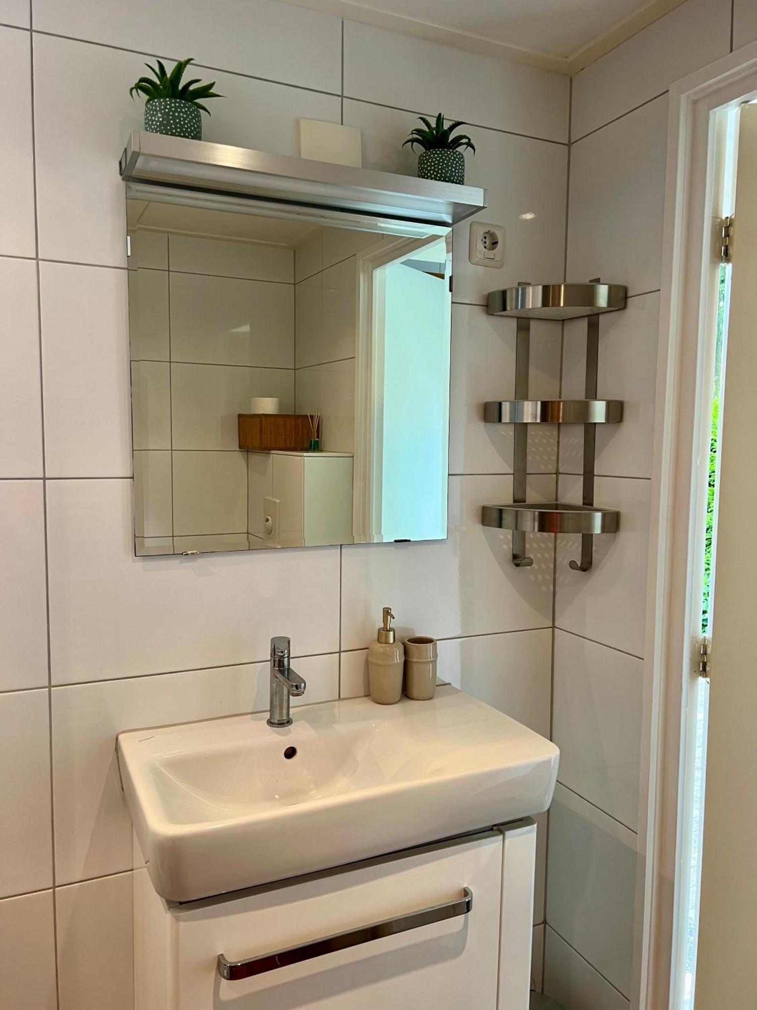 Luxe Boshuisje Met Prive Wellness & Jacuzzi Op De Veluwe Ermelo Eksteriør billede