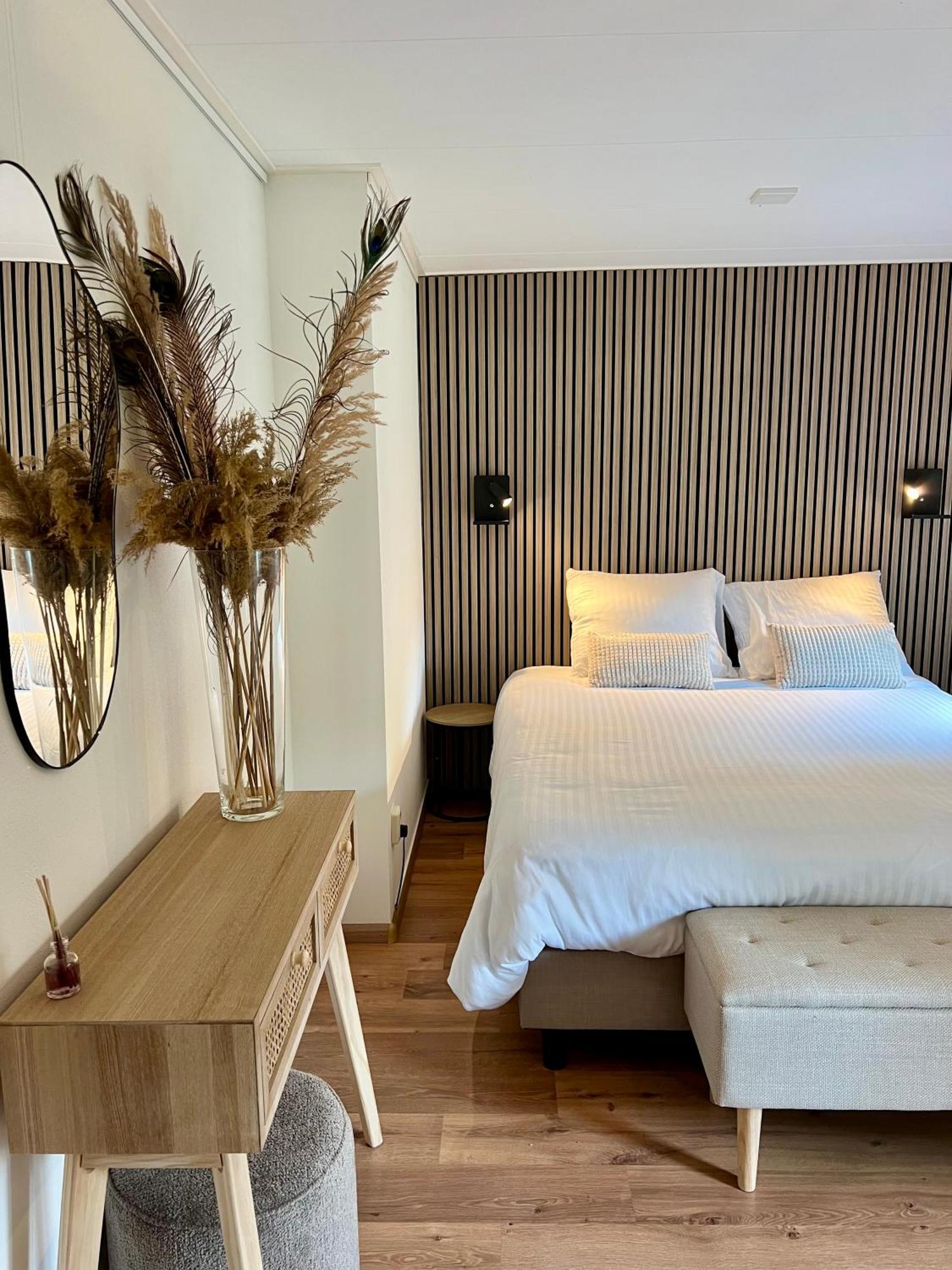 Luxe Boshuisje Met Prive Wellness & Jacuzzi Op De Veluwe Ermelo Eksteriør billede
